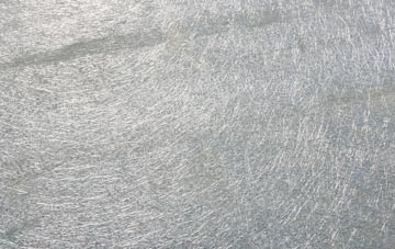 Peiness laminate fibreglass or shingles?